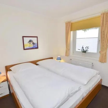 Bismarckstrasse 5a, App 4